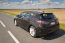  Lexus CT200h schräg von hinten