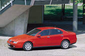 Alfa Romeo 166