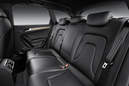 Audi A4, Fond
