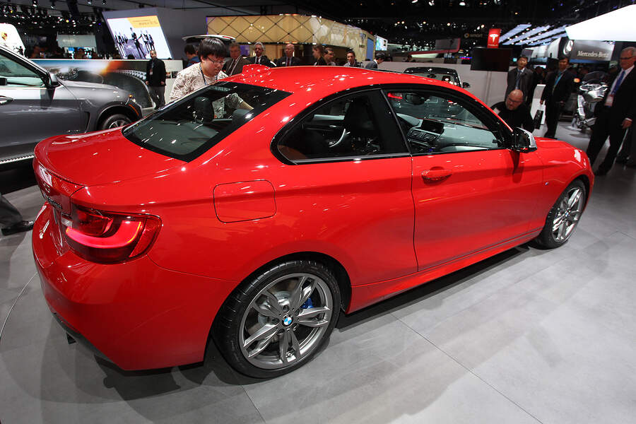 Bmw 2er Heckantrieb bmw 2er coup 233 auf der detroit motor show 2014 zweit 252 rer Bmw 2er Heckantrieb bmw 2er coup 233 auf der detroit motor show 2014 zweit 252 rer
