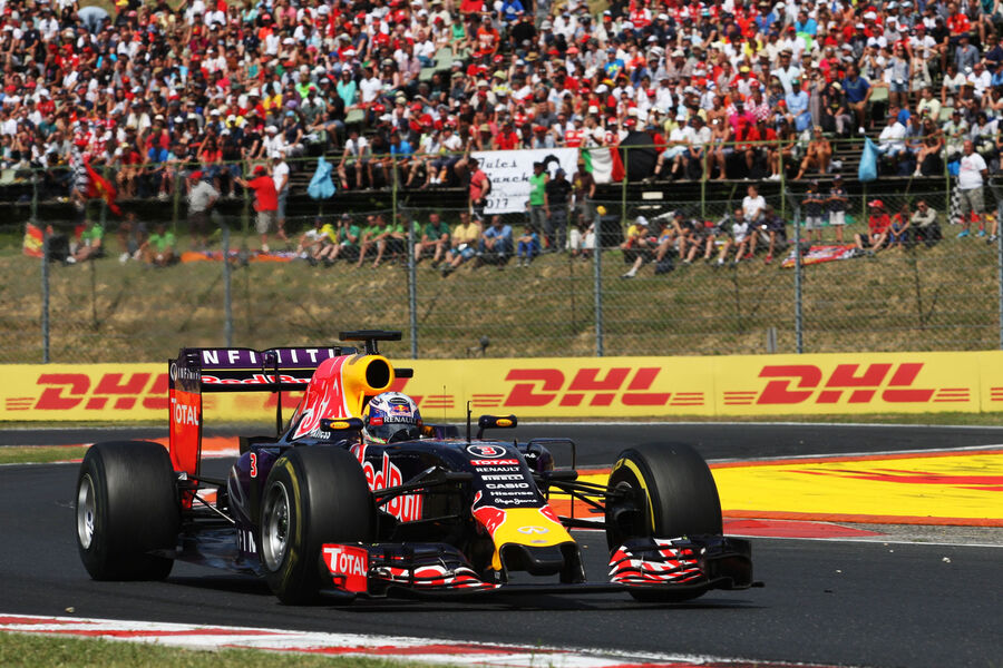[Imagen: Daniel-Ricciardo-Red-Bull-GP-Ungarn-Buda...885221.jpg]