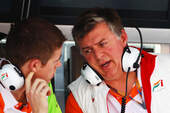 Di Resta  Otmar Szafnauer - Force India