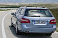 Ausgeliefert wird das neue Mercedes E-Klasse T-Modell aber erst ab November 2009. E-Klasse T-Modell