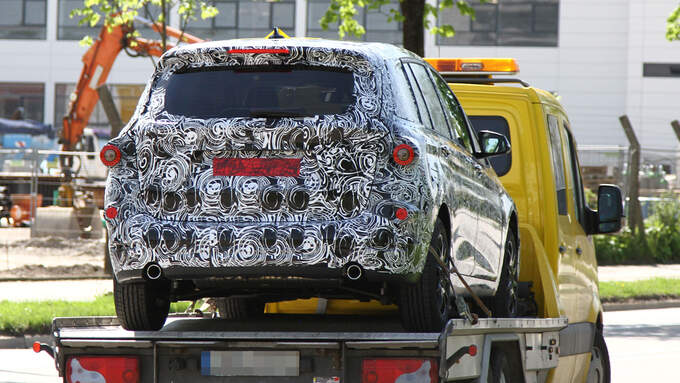 Erlkönig BMW Active Tourer XL