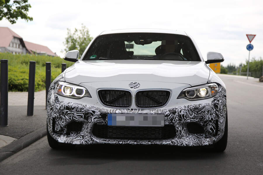 Erlkoenig-BMW-M2-Juli-2015-fotoshowBigImage-f27d6093-883339.jpg