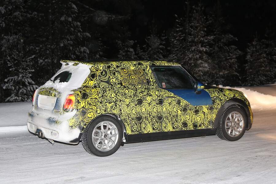 Erlkoenig-Mini-Fuenftuerer-fotoshowBigImage-db7e0442-746143.jpg