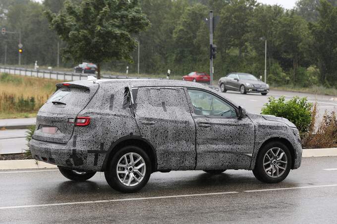 http://img1.auto-motor-und-sport.de/Erlkoenig-Renault-Koleos-fotoshowImage-37fda4fb-885980.jpg