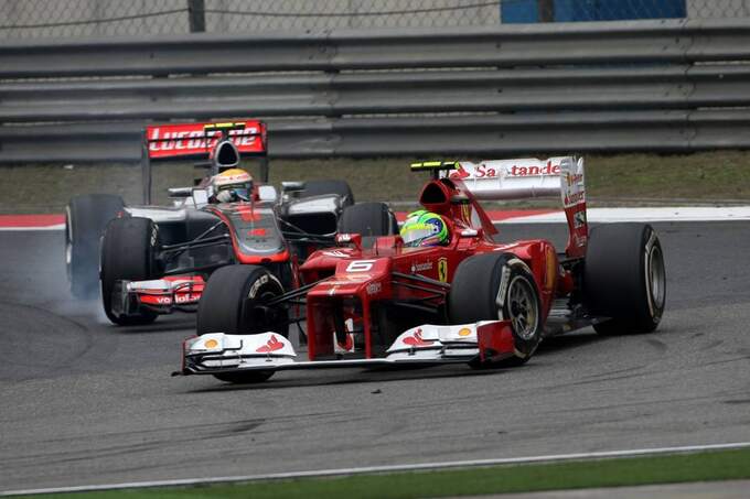 Felipe-Massa-Lewis-Hamilton-Formel-1-GP-China-15-April-2012-13-fotoshowImage-de9662cf-587151.jpg