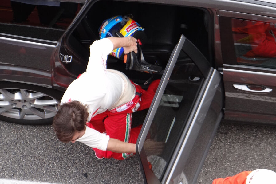 Fernando-Alonso-Ferrari-Formel-1-Test-Mugello-3-Mai-2012-19-fotoshowImageNew-df0a52d9-591503.jpg