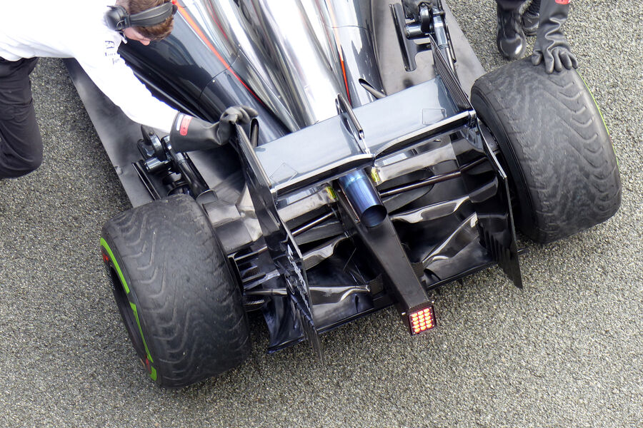 [Imagen: Fernando-Alonso-McLaren-Formel-1-Test-Je...841078.jpg]