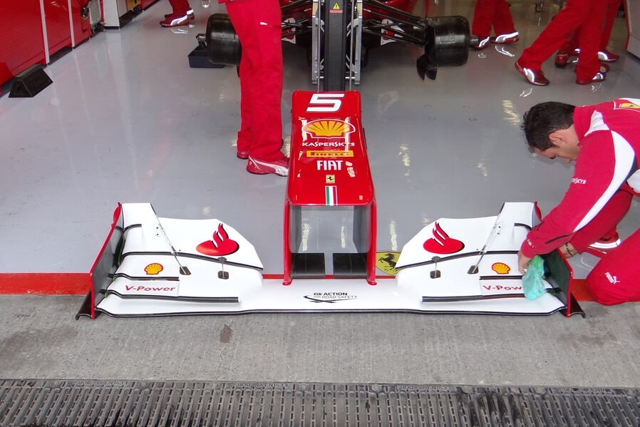 [Imagen: Ferrari-Formel-1-GP-Belgien-Spa-Francorc...625145.jpg]
