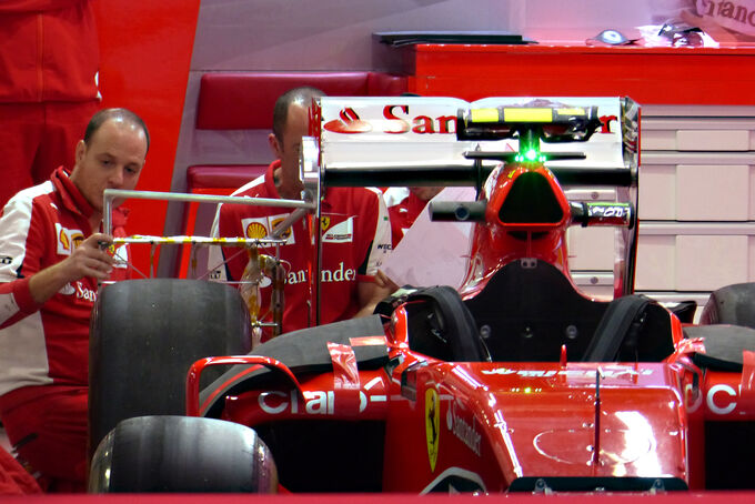 [Image: Ferrari-Formel-1-GP-Japan-Suzuka-24-Sept...898142.jpg]