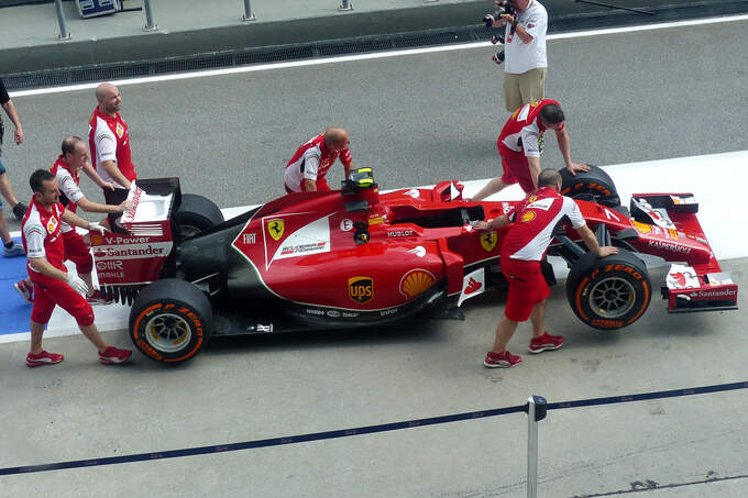Ferrari-Formel-1-GP-Malaysia-Sepang-27-Maerz-2014-fotoshowImage-8ae12d49-767195.jpg