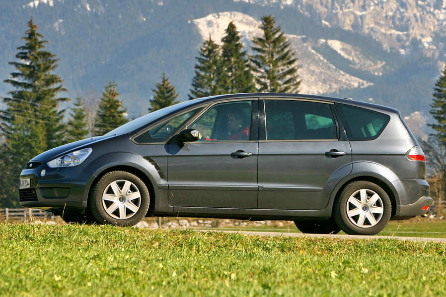 Ford S-Max