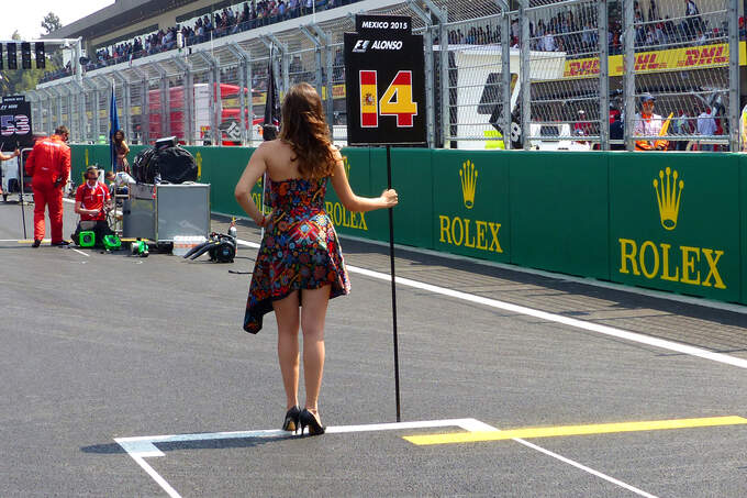 Formel-1-Grid-Girls-Gran-Prix-von-Mexiko-2015-fotoshowImage-c45b6454-907011.jpg