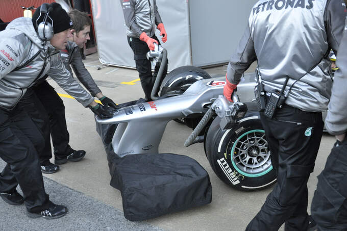 Formel-1-Test-Barcelona-22-2-2012-Nico-Rosberg-Mercedes-GP-fotoshowImage-82344af1-571927.jpg