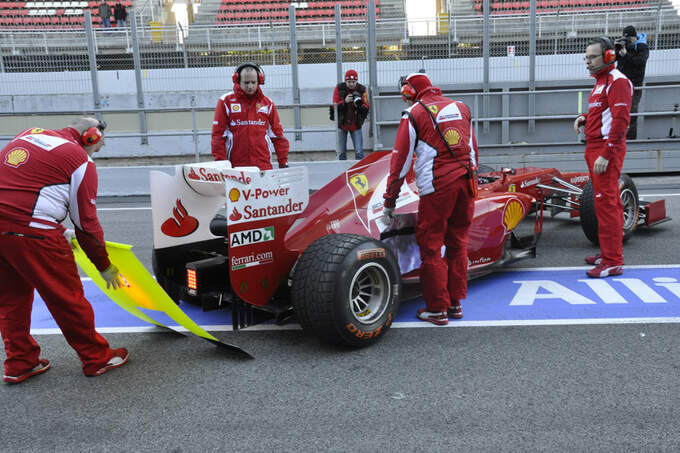 Formel-1-Test-Barcelona-23-2-2012-Felipe-Massa-Ferrari-fotoshowImage-8389b950-572434.jpg