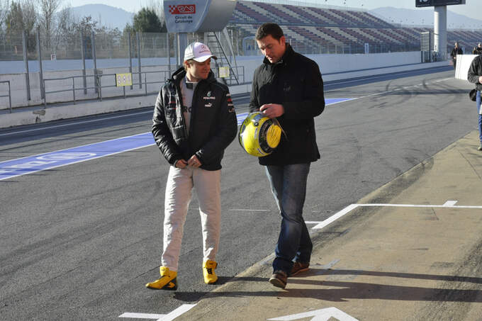 Formel-1-Test-Barcelona-23-2-2012-Nico-Rosberg-Mercedes-GP-fotoshowImage-86edb2aa-572444.jpg