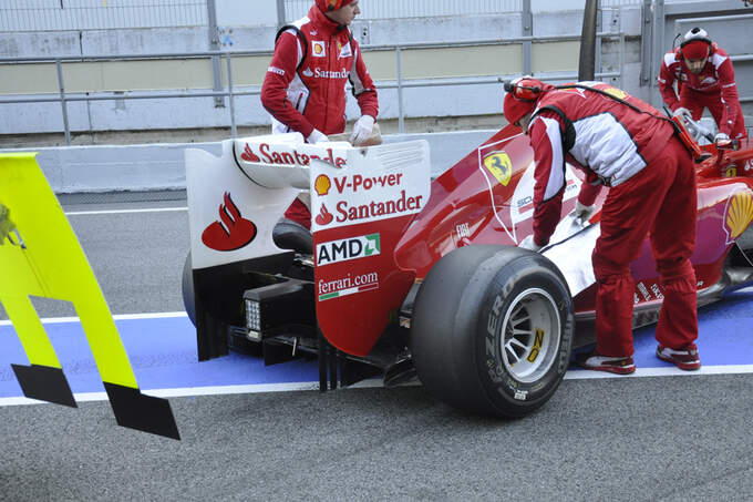 Formel-1-Test-Barcelona-24-2-2012-Felipe-Massa-Ferrari-fotoshowImage-80c87f47-572794.jpg