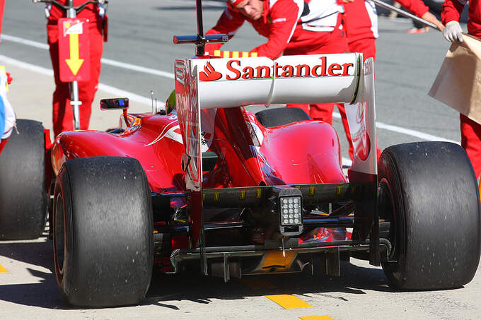 Formel-1-Test-Jerez-7-2-2012-Felipe-Massa-Ferrari-fotoshowImage-46f7eb82-568790.jpg