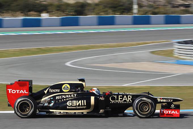 Formel-1-Test-Jerez-7-2-2012-Kimi-Raikkonen-Lotus-Renault-GP-fotoshowImage-4f8e861f-568849.jpg