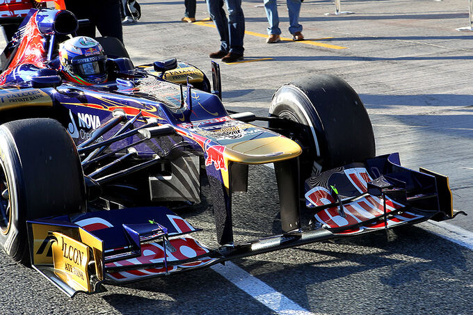 [Imagen: Formel-1-Test-Jerez-8-2-2012-Daniel-Ricc...569085.jpg]