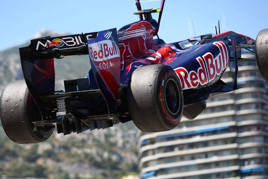 Jaime-Alguersuari-GP-Monaco-2011-c890x594-ffffff-C-412e7eb1-500578.jpg
