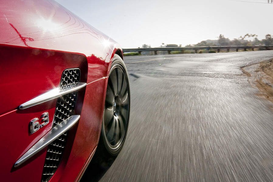 Jay Leno im Mercedes SLS AMG