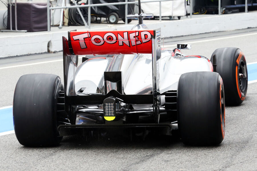 Jenson-Button-McLaren-Formel-1-Test-Barcelona-21-Februar-2013-19-fotoshowImageNew-425a804d-663069.jpg