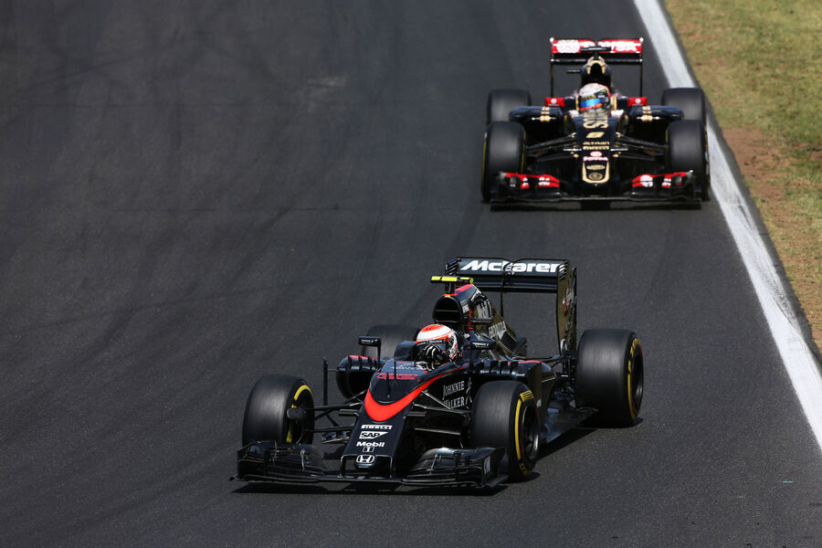 [Imagen: Jenson-Button-McLaren-Honda-GP-Ungarn-Bu...885241.jpg]