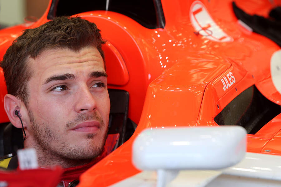 Jules-Bianchi-Marussia-GP-Bahrain-Test-2-9-April-2014-fotoshowBigImage-820411df-770261.jpg