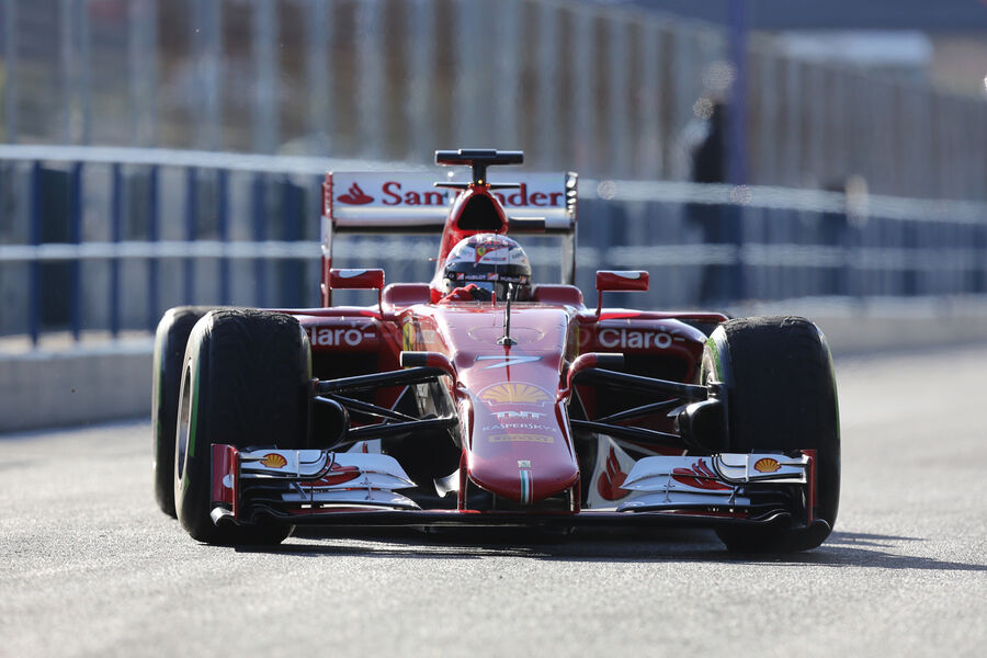 [Imagen: Kimi-Raeikkoenen-Ferrari-Formel-1-Test-J...841360.jpg]