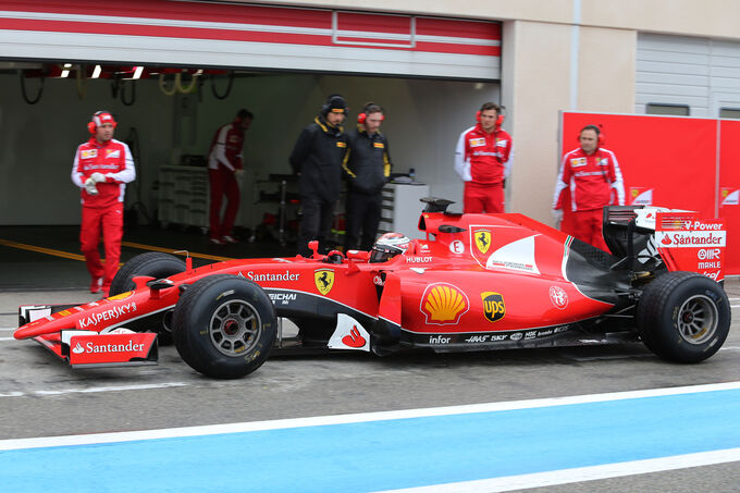 Kimi-Raeikkoenen-Ferrari-Pirelli-Regentest-Paul-Ricard-25-Januar-2016-fotoshowImage-cf2871ca-922934.jpg