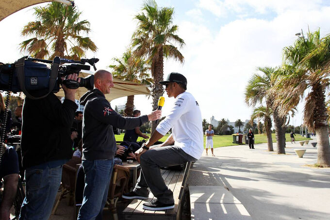 Lewis-Hamilton-Formel-1-GP-Australien-13-Maerz-2014-fotoshowImage-88bf55c3-763741.jpg