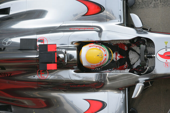 [Imagen: Lewis-Hamilton-McLaren-Formel-1-Test-Bar...575039.jpg]