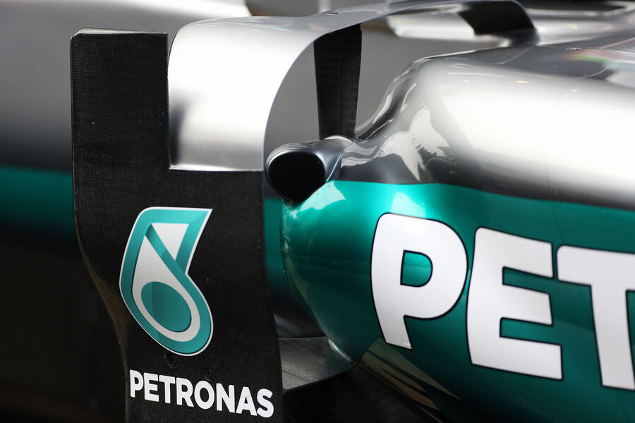 Lewis-Hamilton-Mercedes-Formel-1-Test-Ba