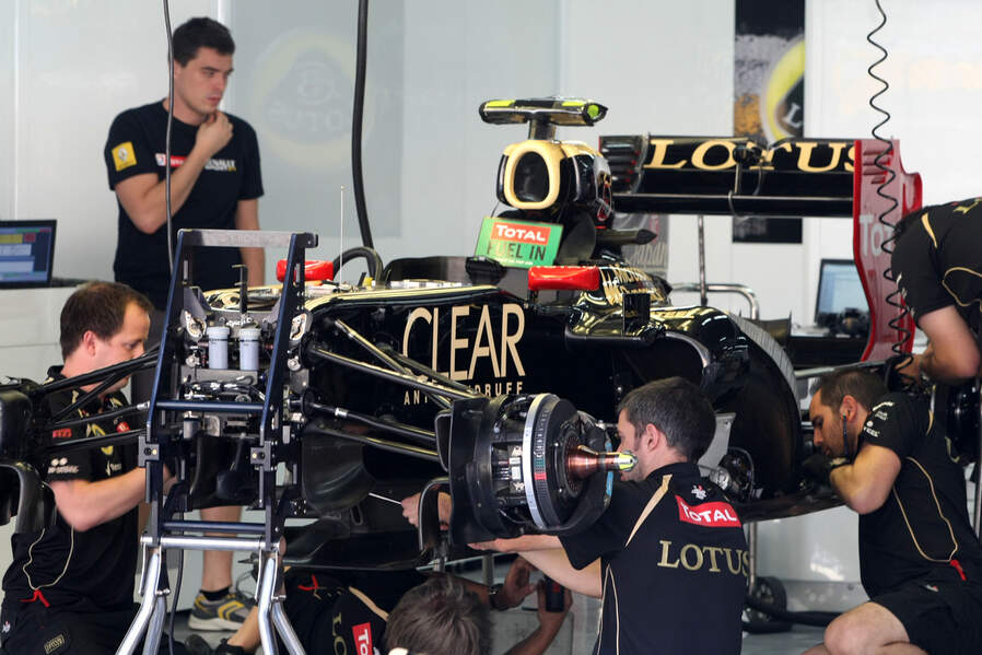 Lotus-Formel-1-GP-Korea-11-Oktober-2012-19-fotoshowImageNew-832e4388-636385.jpg