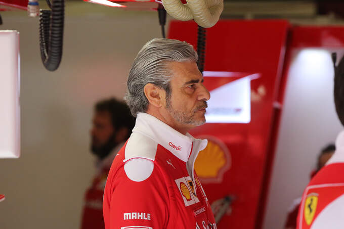 Maurizio Arrivabene - Ferrari - Formel 1 - Test - Barcelona - 2. März 2016