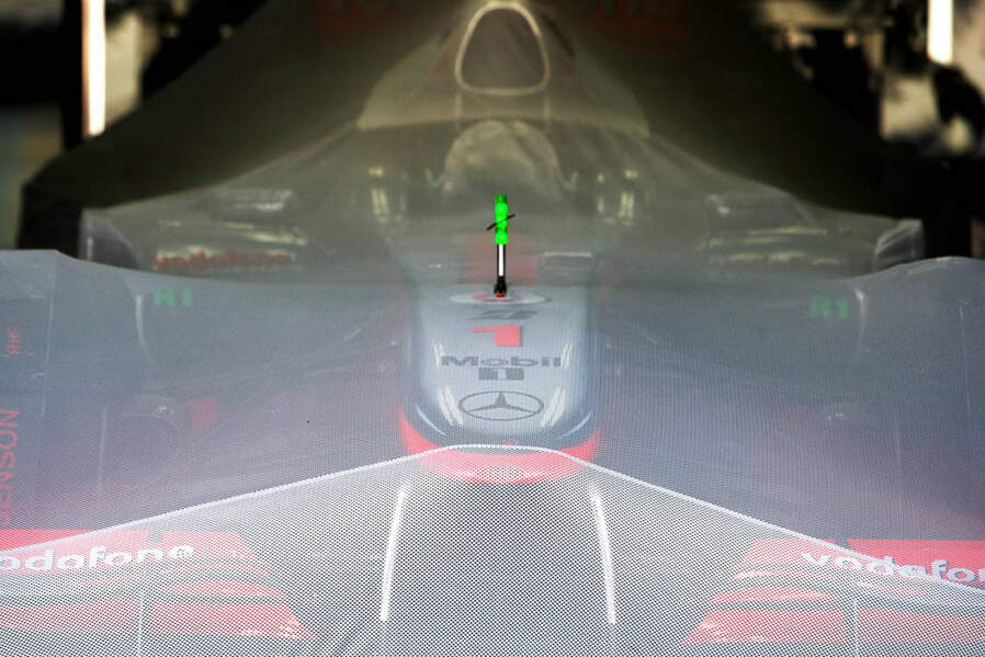 McLaren MP4-25