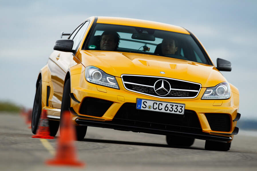 Mercedes C 63 AMG Coupé BS, Pylonen