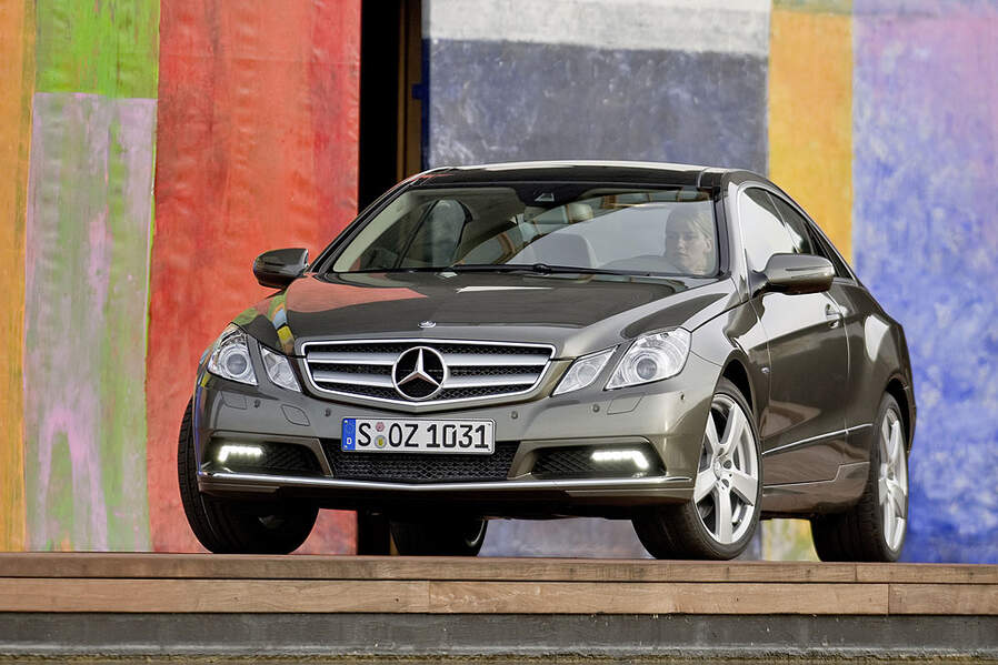 Mercedes E-Klasse Coupé 