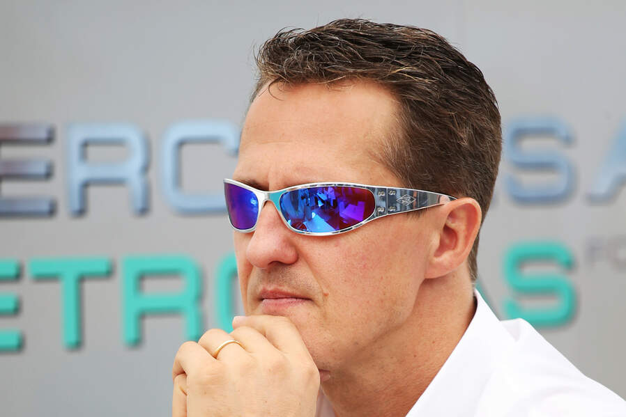 Michael-Schumacher-Formel-1-GP-Brasilien-Sao-Paulo-22-November-2012-19-fotoshowImageNew-d1a5d8c0-645907.jpg