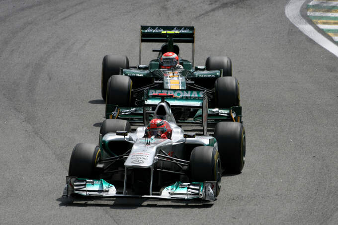 Michael-Schumacher-GP-Brasilien-2011-fotoshowImage-802ba410-555649.jpg