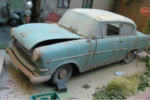 Modellauto mit Patina