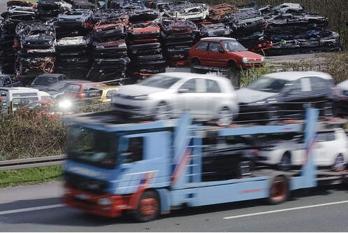 Neuwagen Transport Abwrackpr�mie Schrottplatz