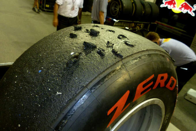 Pirelli-Super-Soft-Singapur-2011-fotoshowImage-434c7347-538684.jpg