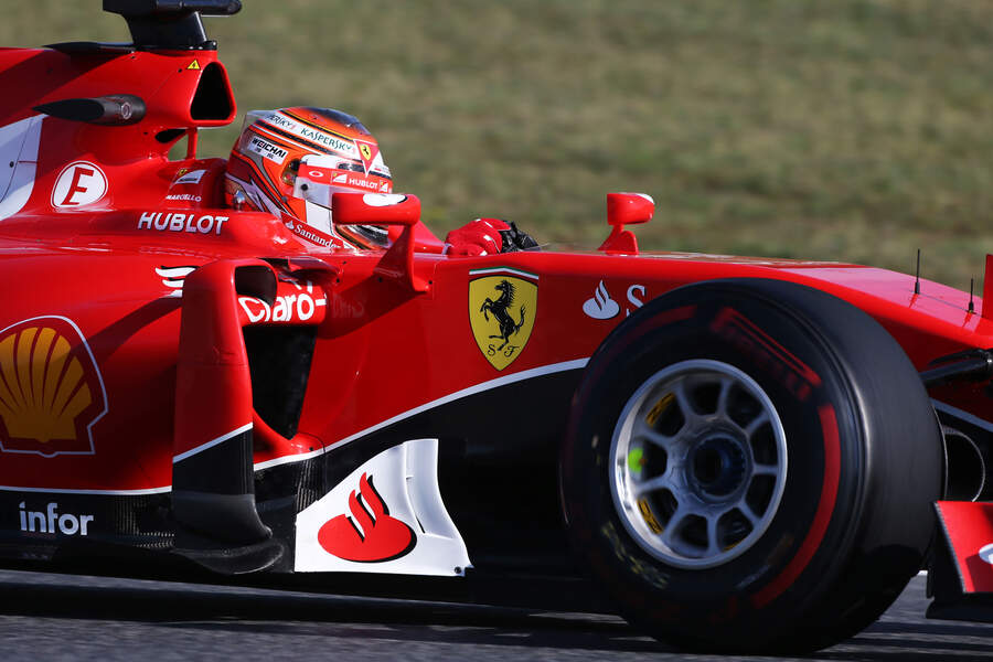 Raffaele-Marciello-Ferrari-Barcelona-Test-12-Mai-2015-fotoshowBigImage-c8a2ac45-863298.jpg