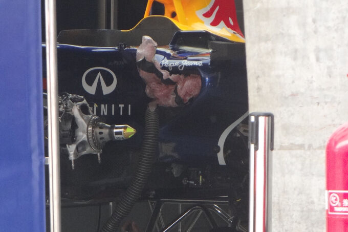 Red-Bull-Formel-1-GP-China-11-April-2012-13-fotoshowImage-838cf697-586246.jpg