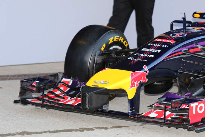 Red-Bull-RB10-Praesentation-Jerez-2014-fotoshowImage-d79aa0d2-751030.jpg