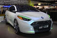 Photovaltaik-Zellen auf dem Dach und dem Armaturenbrett liefern zusätzliche Energie. Renault Fluence Z.E. Concept IAA 2009